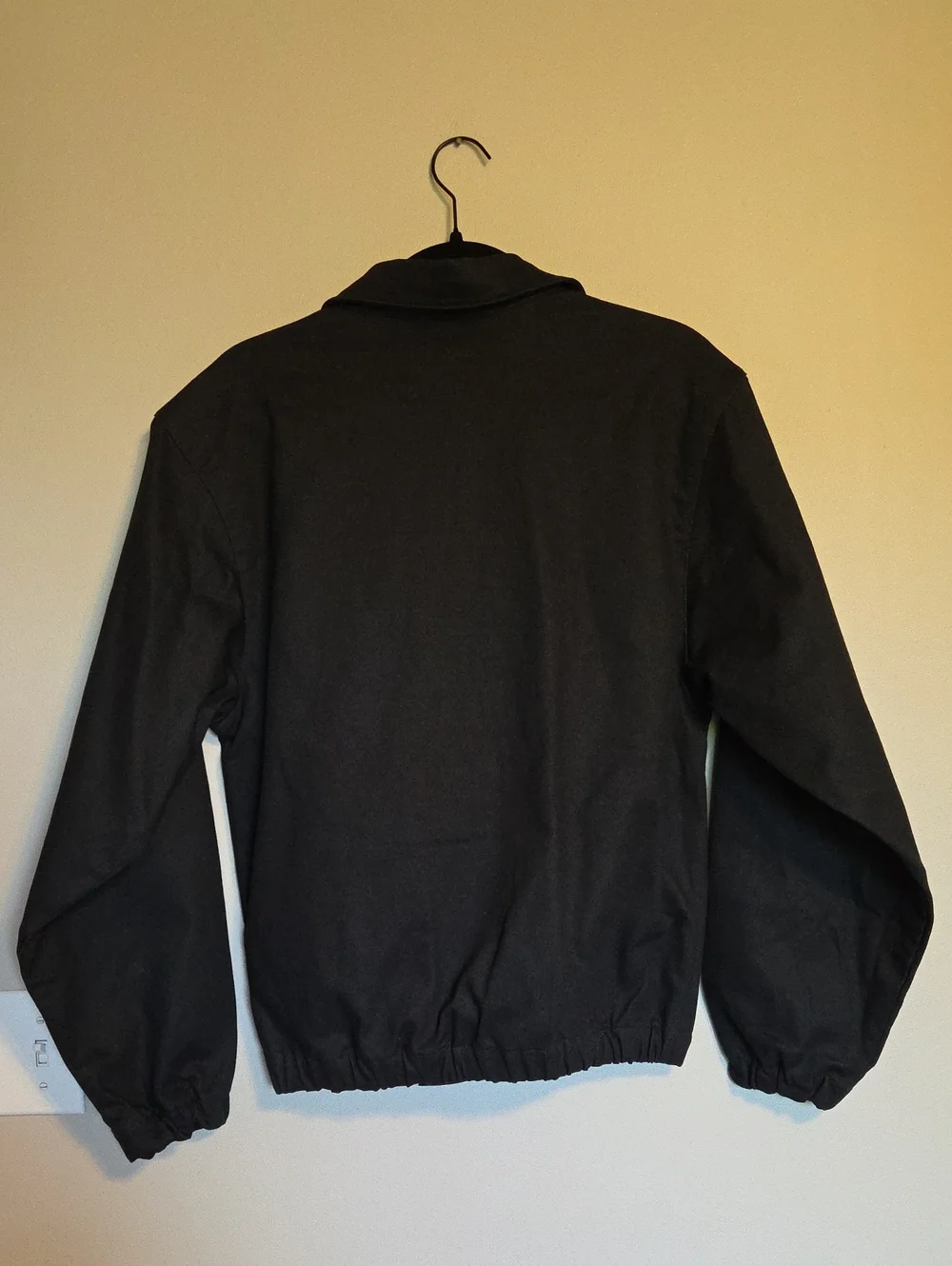 NIKE Black Zip-Front Bomber Skateboarding  Jacket